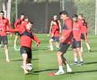Adrian Șut, Darius Olaru, Risto Radunovic / Antrenament FCSB în Antalya - 15 ianuarie 2024 (foto: Cristi Preda/GSP)