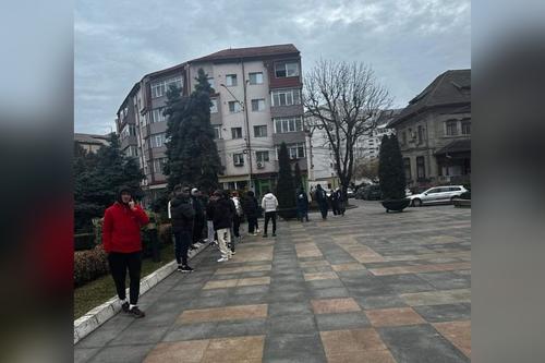 Jucătorii și stafful tehnic, au plecat direct la primărie pentru a discuta cu edilul orașului