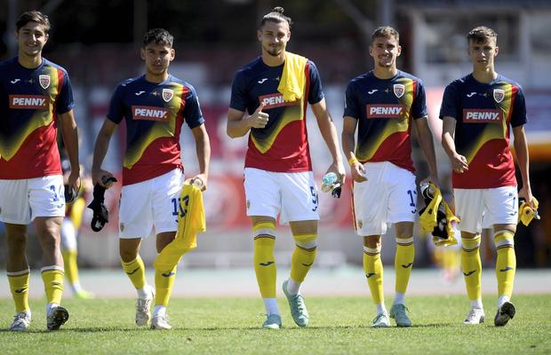 Ce i-a scris Octavian Popescu lui Radu Drăgușin + Unde visează să joace fotbalistul de la FCSB