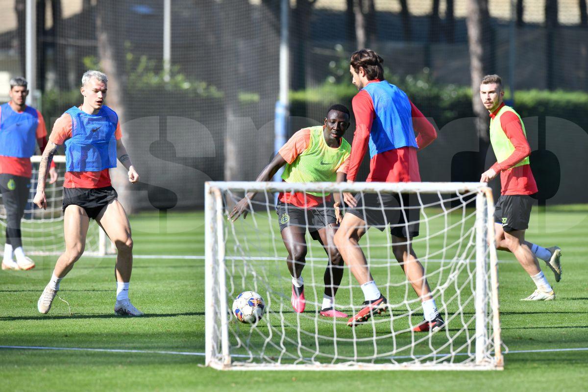 Zâmbete și voie-bună la FCSB: 3 detalii remarcate de GSP la antrenamentul de azi, din Antalya
