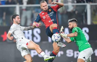 George Pușcaș a semnat cu Bari, 450.000 de euro salariu până în vară! Un oficial al noului club: „L-aș fi preferat pe maghiarul Puskas"