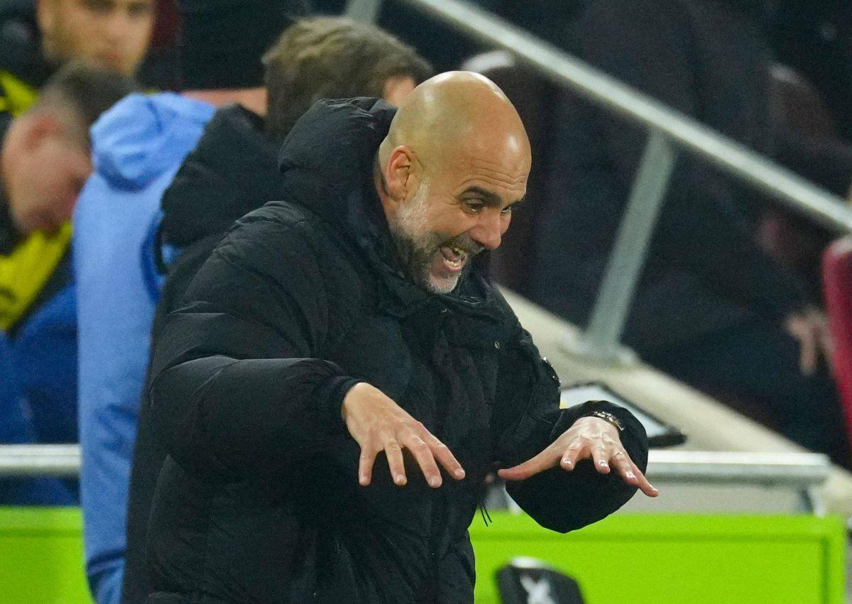 Criza lui Pep Guardiola » Și-a bruscat jucătorul chiar pe gazon, după ce City a fost întoarsă de la 2-0