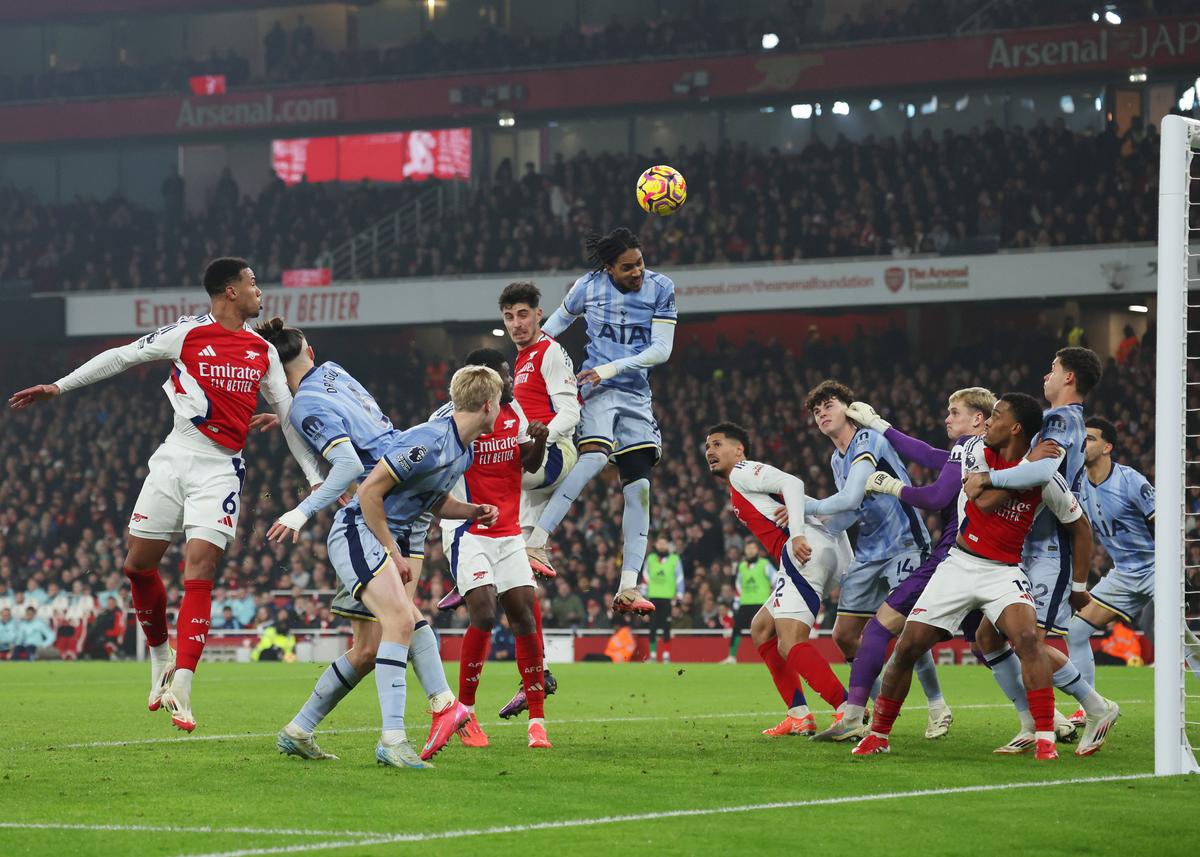 Arsenal, victorie după o revenire de senzație în prima repriză cu Tottenham » Drăgușin, vinovat la cel puțin un gol!