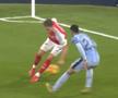 Fază uluitoare în Arsenal - Tottenham: l-a accidentat din dribling pe colegul lui Drăgușin!
