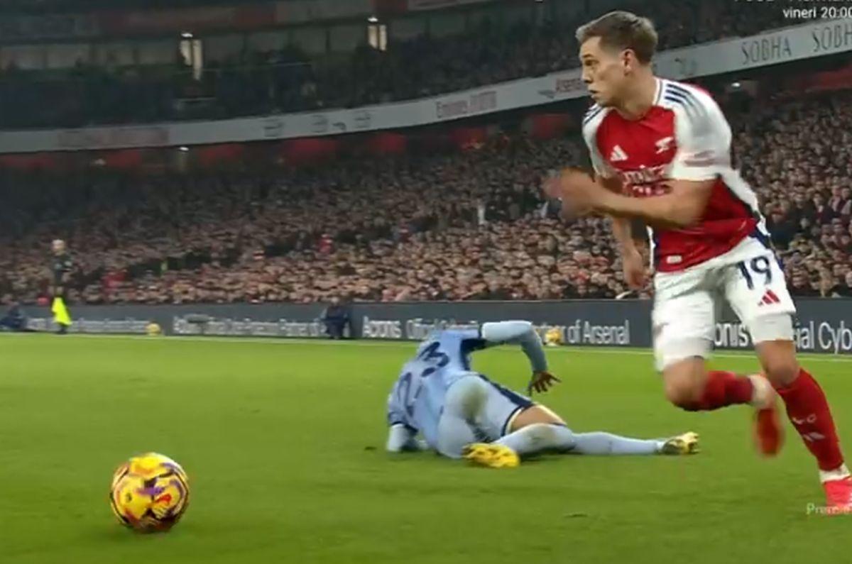 Fază uluitoare în Arsenal - Tottenham: l-a accidentat din dribling pe colegul lui Drăgușin!