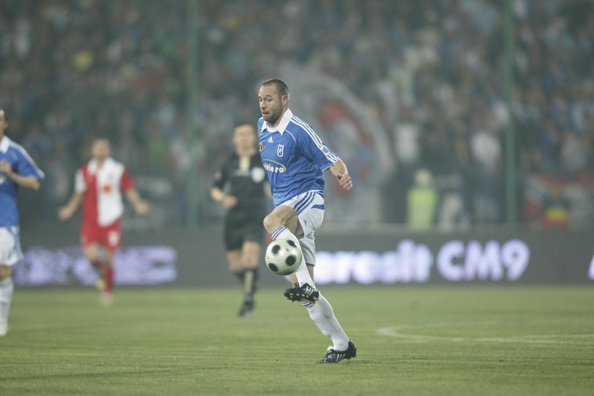 Josh Rose, fostul fundaș al celor de la Craiova, imagini din cariera în România