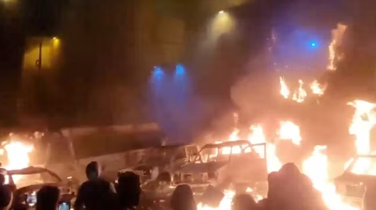 Fotbalist de 17 ani, ucis în timpul protestelor » Regimul iranian refuză să predea trupul familiei