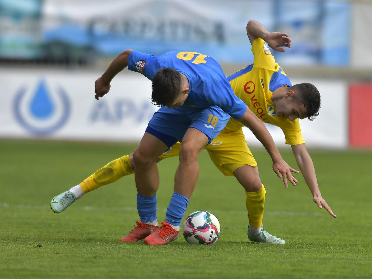 Gambele lui Sălceanu și ale lui Grealish