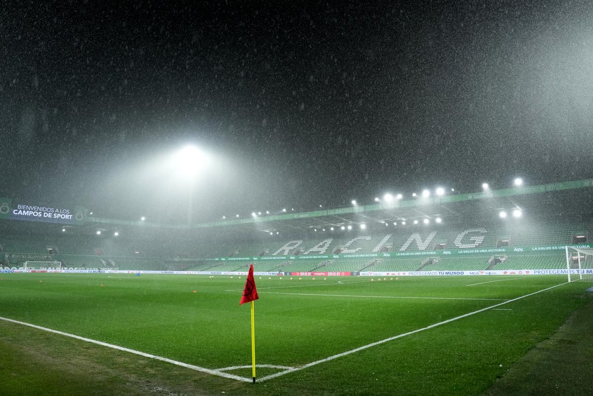 Barcelona a avut mari emoții pe terenul lui Racing Santander, dar merge mai departe în Cupa Spaniei » Gazdele au avut două goluri anulate