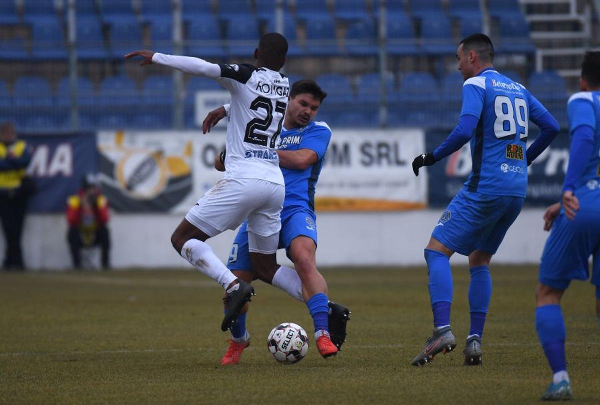 CLINCENI - GAZ METAN 2-3 // VIDEO+FOTO Cu inima-n gât, dar aproape de istorie: la 90 de minute de play-off! Cum se califică medieșenii