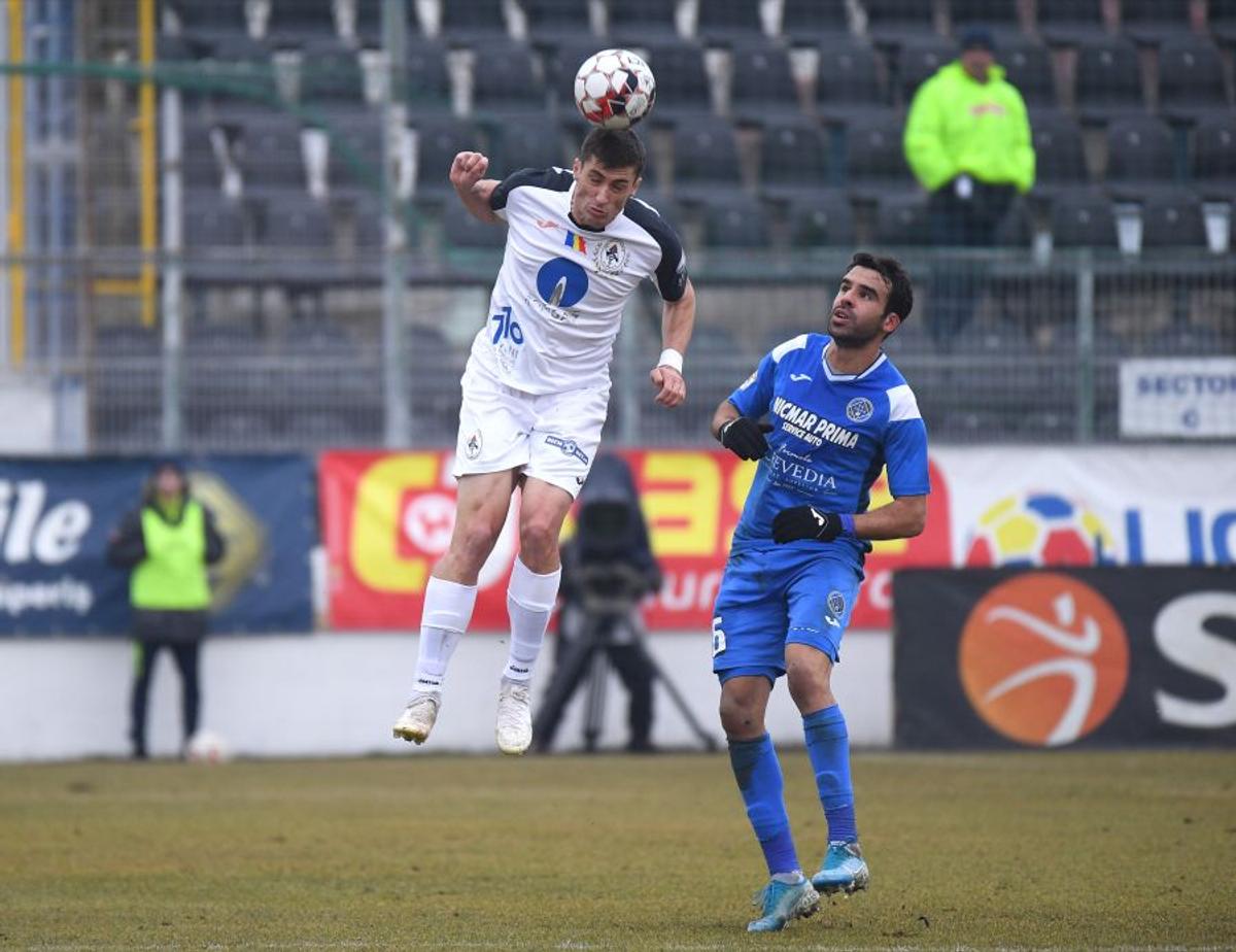 CLINCENI - GAZ METAN 2-3 // VIDEO+FOTO Cu inima-n gât, dar aproape de istorie: la 90 de minute de play-off! Cum se califică medieșenii