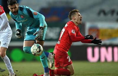 Coach Gigi Becali reinventează fotbalul! Situație incredibilă la FCSB din cauza schimbărilor făcute în timpul meciului cu Hermannstadt