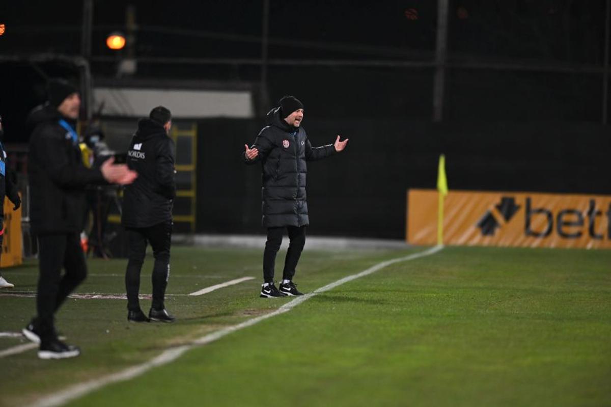 CFR Cluj - FC Voluntari 0-0. Bogdan Andone „înțeapă” primele clasate » Ce a declarat antrenorul