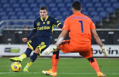 Verona - Parma 2-1 » Mihăilă și Man rămân penultimii în Serie A! Românii, aruncați în luptă pe final