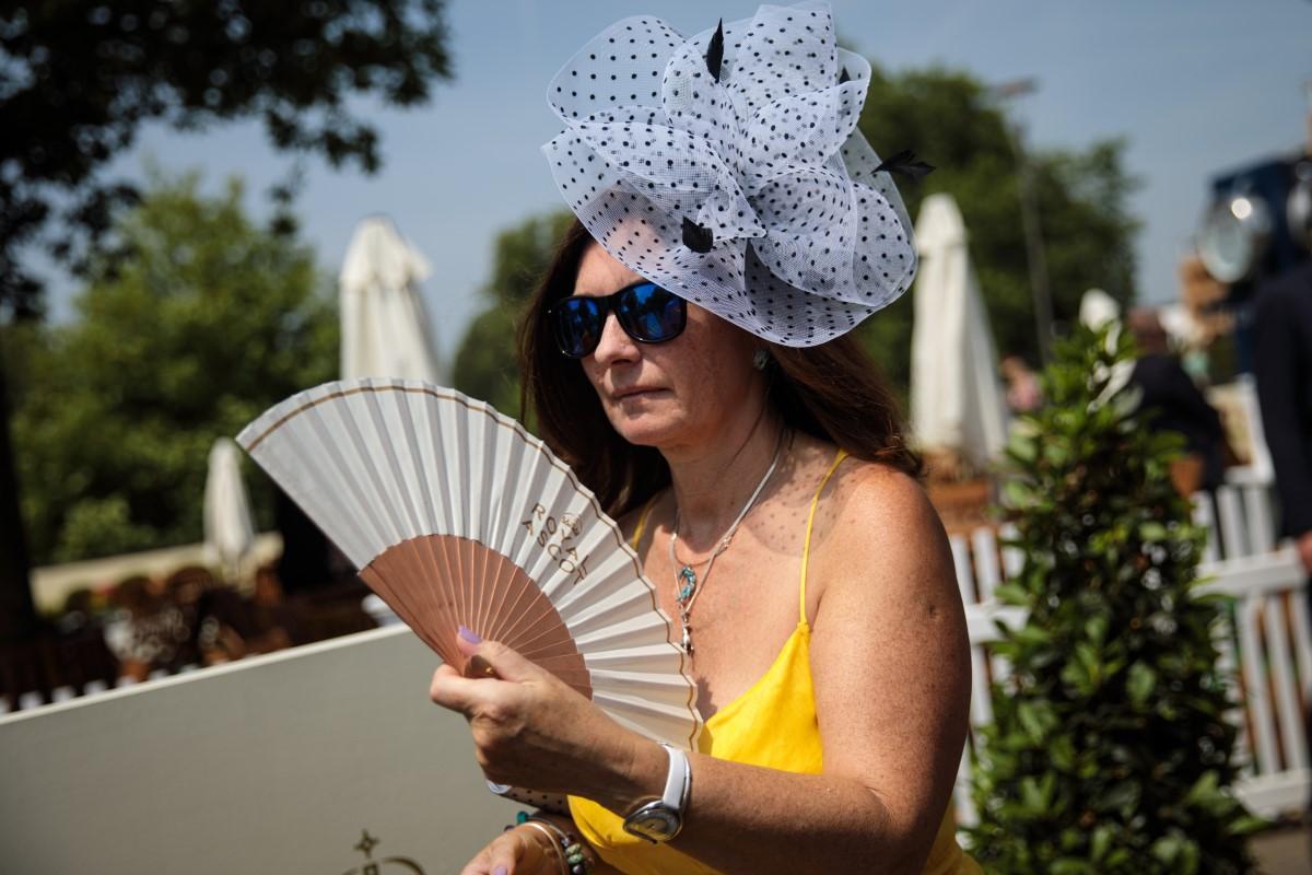 Schimbare după 313 ani! Cursa de cai la care participă familia regală din Marea Britanie renunță la una din tradiții