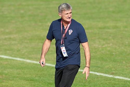 Robert Jarni, selecționerul naționalei U17 de fotbal a Croației, a fost demis. Foto: Sursă foto / Instagram @hns_cff