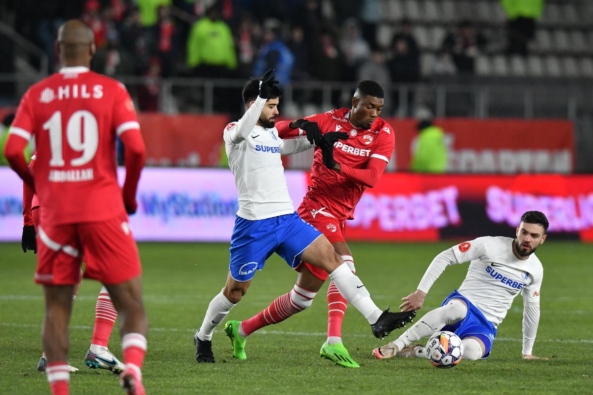 Imagini surprinse în Dinamo - Farul, runda #27 din Superliga // foto: Cristi Preda