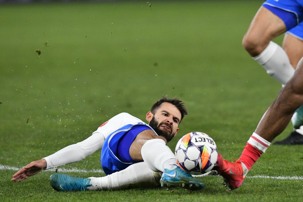 Farul o bate pe Dinamo și strânge tot mai tare lupta pentru play-off » Cum arată ACUM clasamentul Superligii
