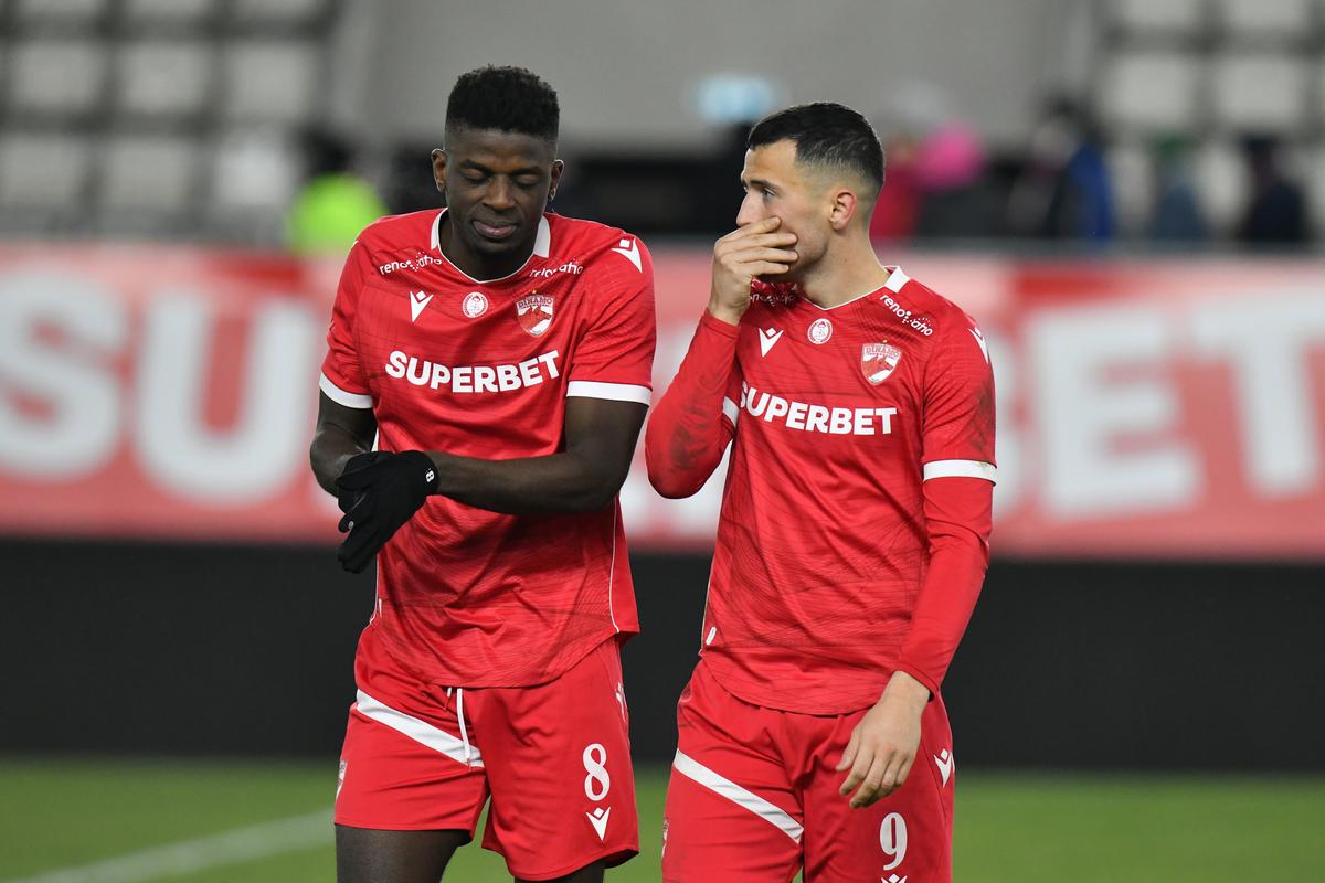 Farul o bate pe Dinamo și strânge tot mai tare lupta pentru play-off » Cum arată ACUM clasamentul Superligii