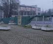 Garduri închise cu lacăt la Stadionul Dunărea din Galați.Foto: Andrei Furnigă, GSP