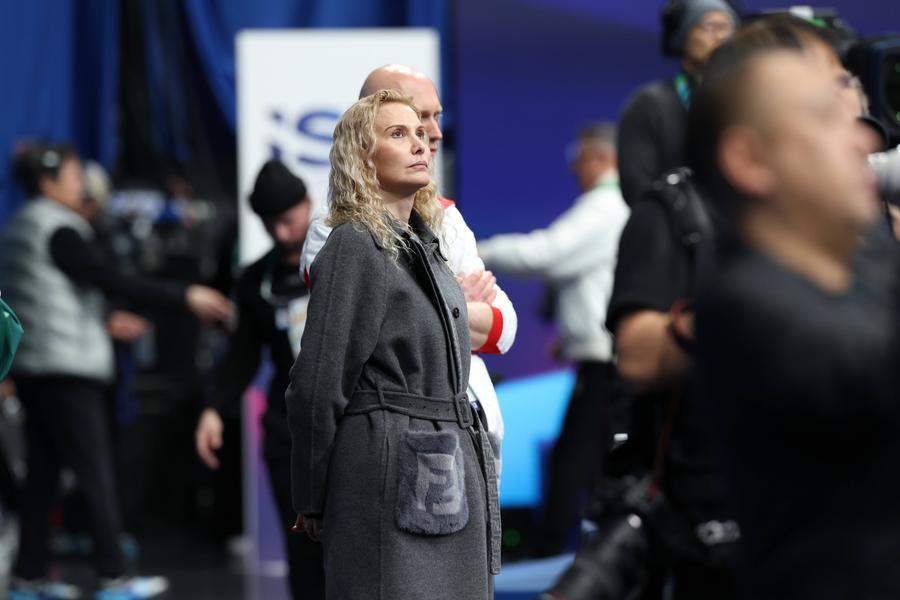 Enigmatica fată din Rusia » Cine e Adeliia Petrosian și de ce rivalele n-au nici reper legat de ea