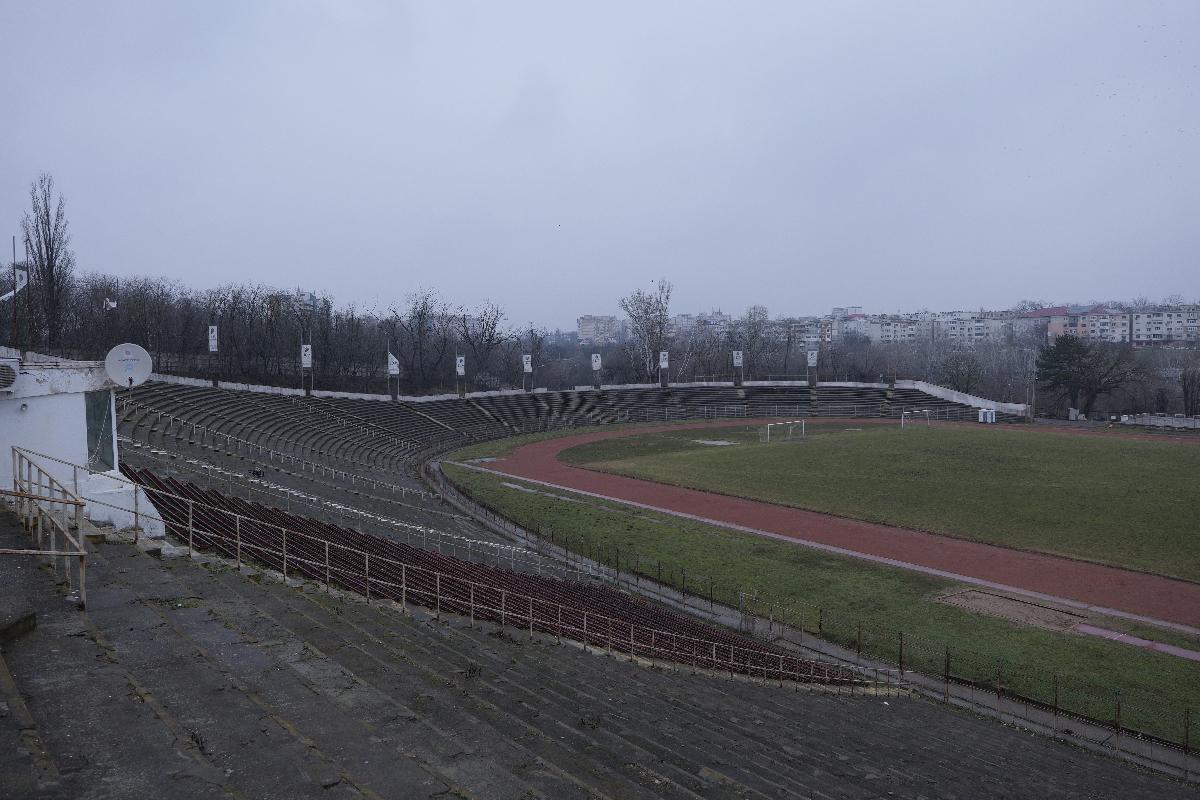 Singurul stadion din România unde Juventus a îngenuncheat » Vânat de piața imobiliară, GSP l-a găsit lăsat de izbeliște, dar securizat la maximum