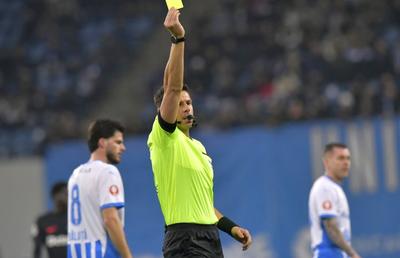 Toate fazele de arbitraj din Craiova - FCSB » De ce a fost anulat golul de 2-0: explicația din regulament