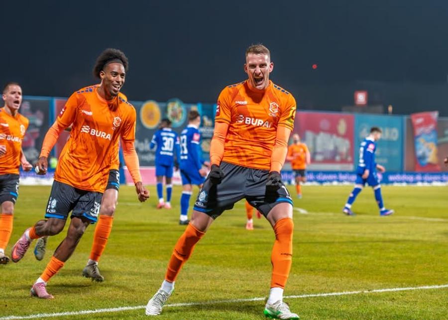 Ivan Mamut în triocul lui Varazdin Dat afară de Gigi Becali, jucătorul marchează gol după gol la noua lui echipă
