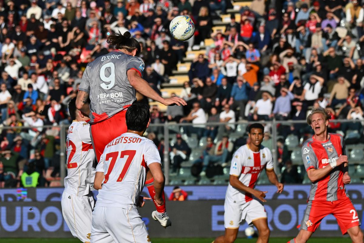 Cremonese - Genoa // 15 februarie 2026