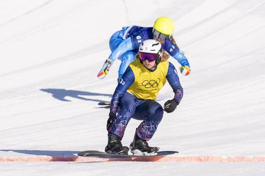 Charlotte Bankes și Huw Nightingale, campioni olimpic la snowboard cross la Milano Cortina Foto: Guliver/GettyImages Britanicii, rezultat istoric la Jocurile Olimpice de iarnă » Prima ediție la care câștigă mai mult de o medalie de aur