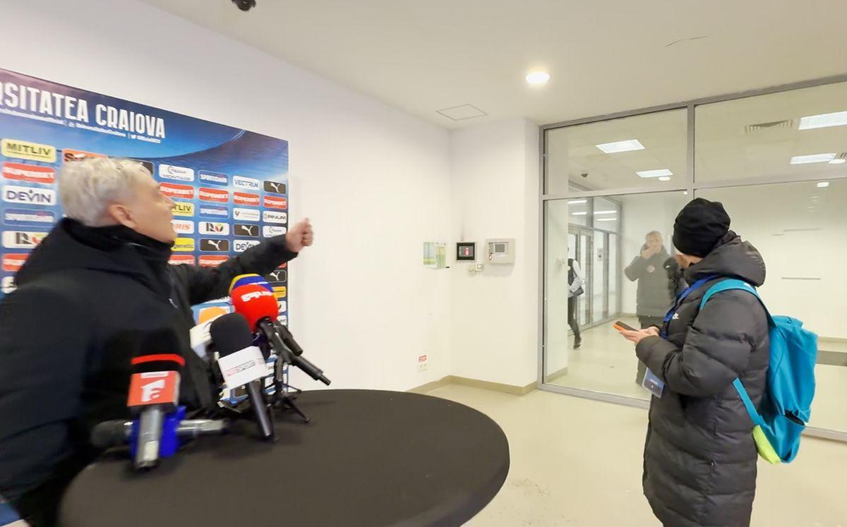 Interacțiunea dintre Mihai Stoica și Sorin Cârțu, la Craiova - FCSB