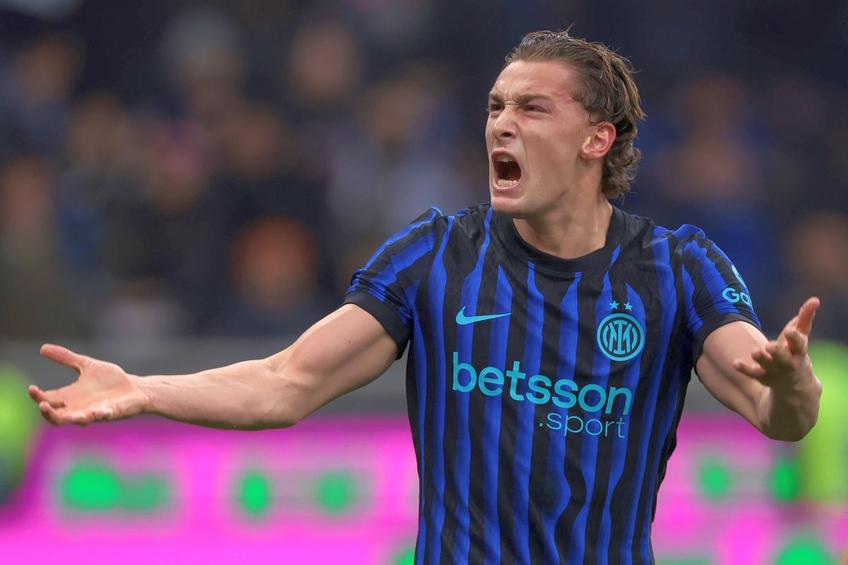 Francesco Pio Esposito, în Inter - Juventus // FOTO: Imago Images