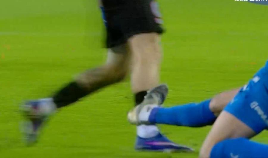 Toate fazele de arbitraj din Craiova - FCSB » De ce a fost anulat golul de 2-0: explicația din regulament