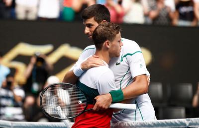 A dat din casă » Ce se discută acum pe grupul de WhatsApp al jucătorilor din top 100 ATP: „Djokovic vorbește cel mai mult”