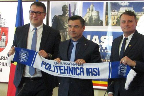 Ciprian Paraschiv și Adrian Ambrosie, separați de primarul Mihai Chirica