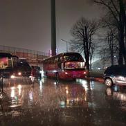 Autocarul lui Dinamo, pe furtuna din Ștefan cel Mare Foto: Vlad Nedelea