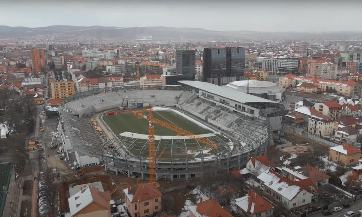 Drona a survolat noua arenă de 24 de milioane de euro din România » Când ar putea fi gata pentru fotbal