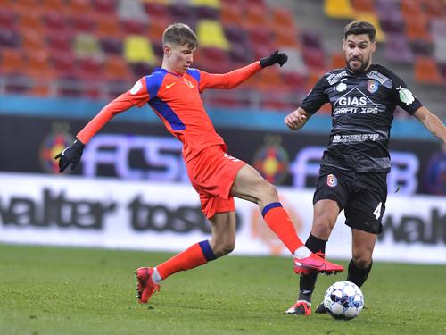 Passaglia în duel cu Octavian Popescu / FOTO: imago-images