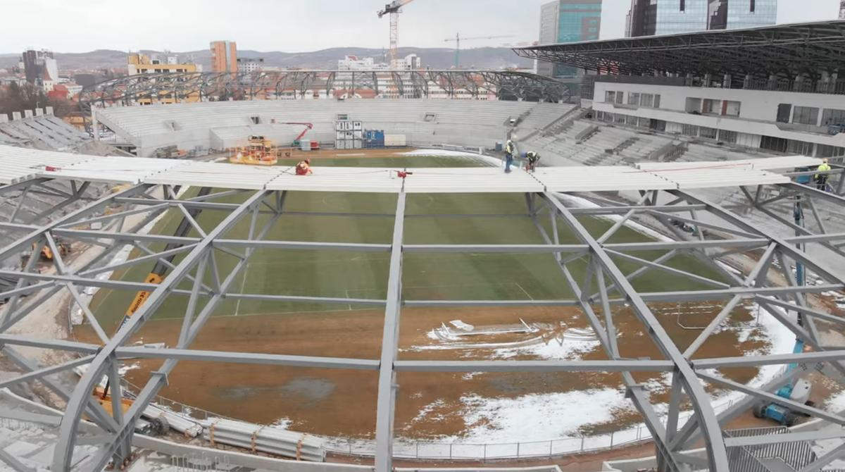 Drona a survolat noua arenă de 24 de milioane de euro din România » Când ar putea fi gata pentru fotbal