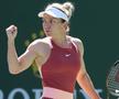 Sorana Cîrstea și Simona Halep, în drum spre terenul central de la Indian Wells / FOTO: Captură @Digi Sport
