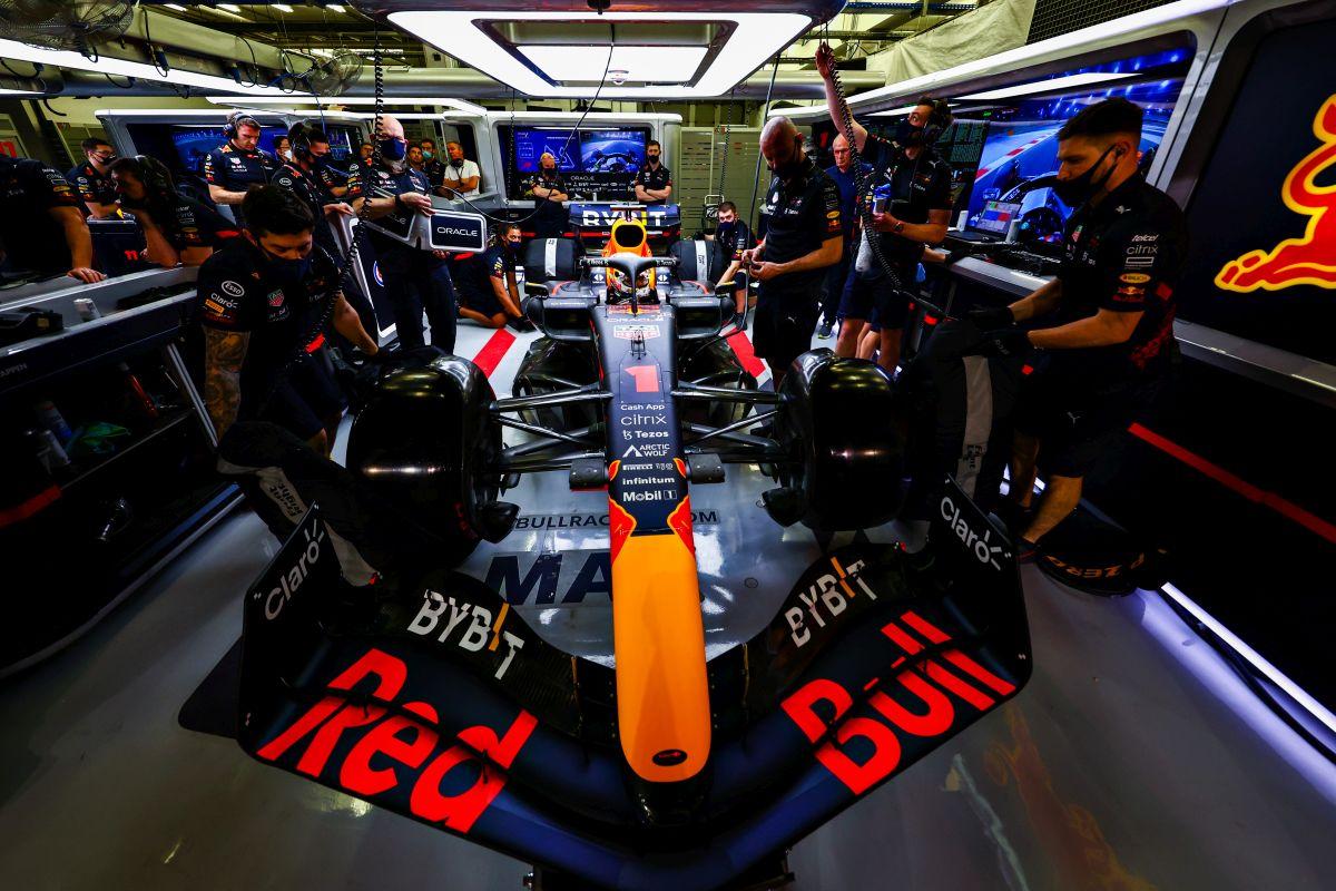„Ridicol de rapizi” » Cu un monopost impunător și Max Verstappen pe val, Red Bull vânează supremația în Formula 1