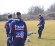 Steaua a băgat peste 1 milion € în Academie + Ogăraru supervizează antrenamentele