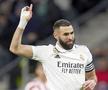 Benzema a semnat