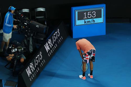 Australianul Nick Kyrgios (27 de ani, 22 ATP) a povestit că alcoolul a fost un inamic puternic pentru el în ultimele sezoane.