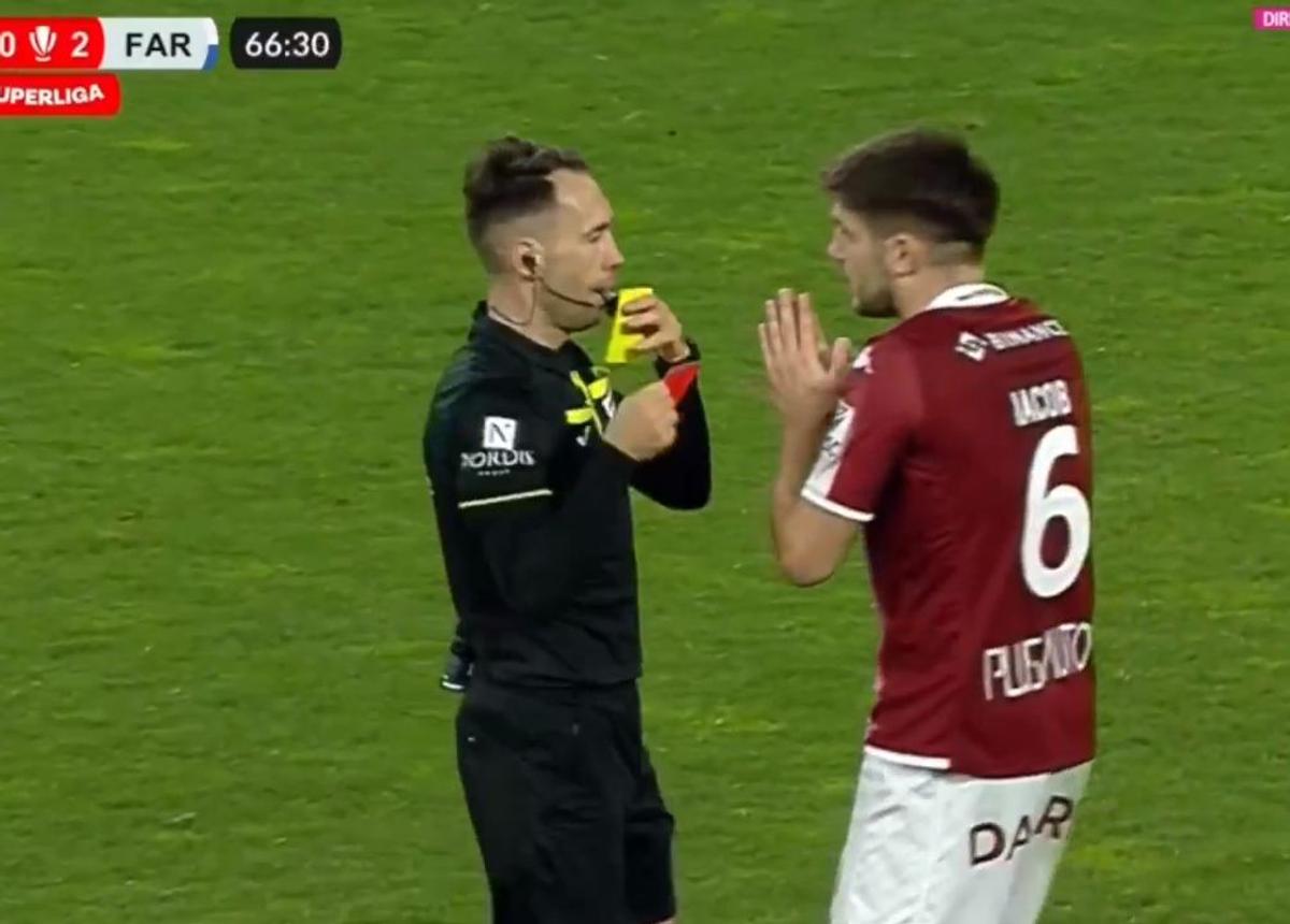 Faze controversate în repriza secundă a meciului Rapid - Farul