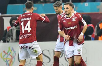 Jolly-joker-ul Rapidului în play-off: „Asta e marea lui calitate. Va fi o surpriză plăcută”
