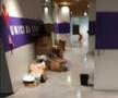 Șuvoaiele revărsate prin tavane au inundat vestiarele, culoarele și birourile din baza de pregătire a Fiorentinei / Foto: X La Repubblica