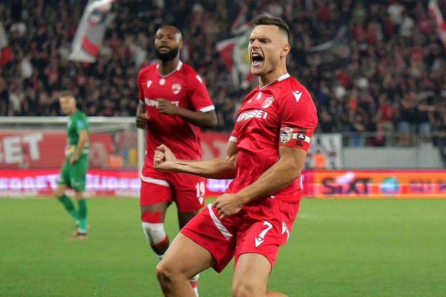 Dinamo are din nou jucător la naționala României după 3 ani și 4 luni: Dennis Politic, foto: Instagram Dinamo are din nou un jucător convocat la naționala României » Incredibil de când nu se mai întâmplase