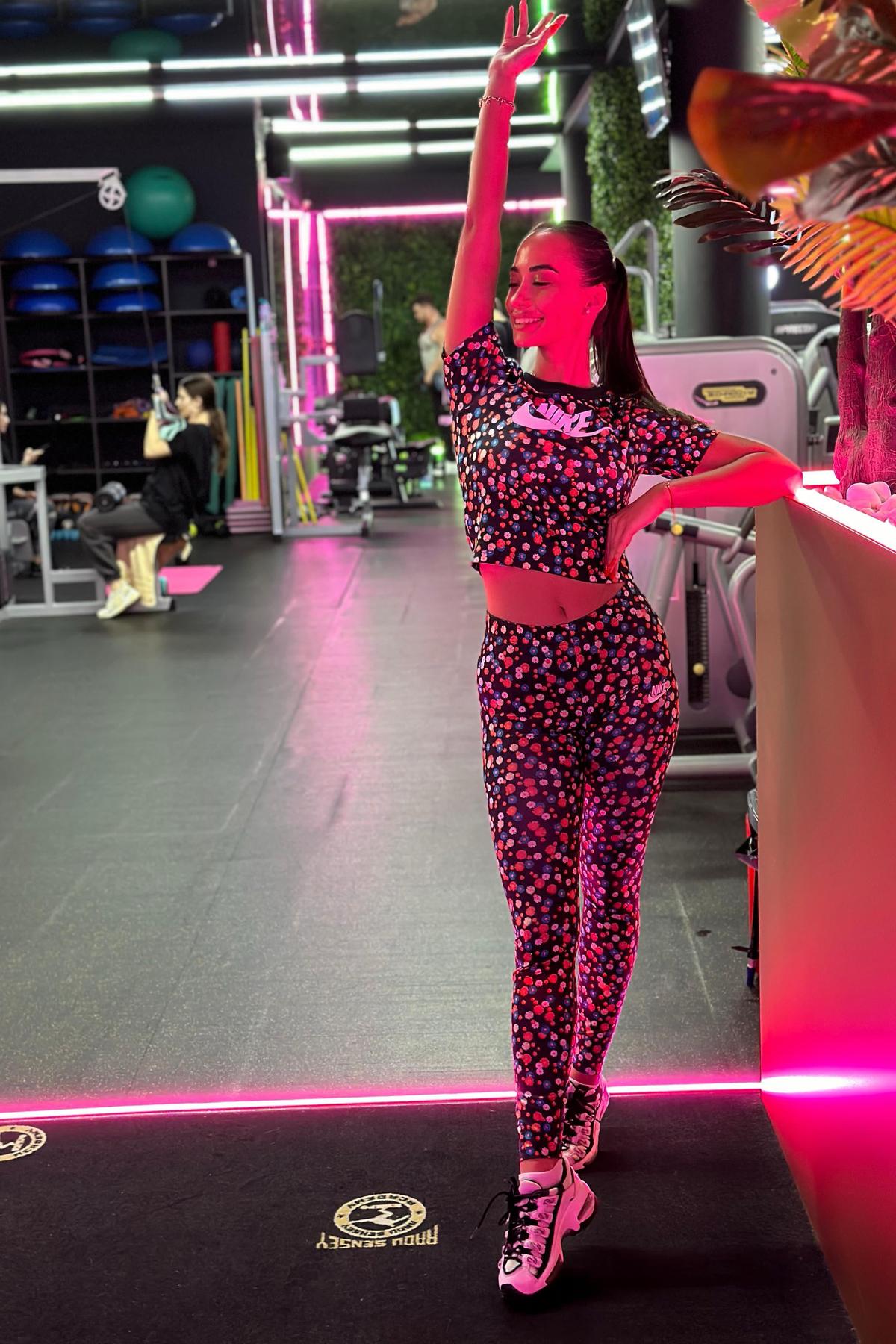Revoluție totală în fitness » Primele aparate cu AI au sosit în România. Larisa le-a testat și dă verdictul: „Schimbă tot ce știam!”
