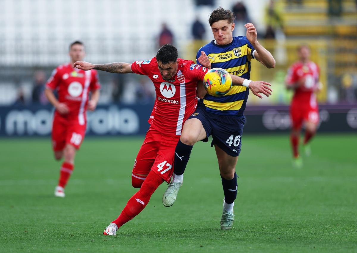 N-a fost SuperMan astăzi » Notele lui Dennis după Monza - Parma: „Chivu a procedat bine să-l înțepe”